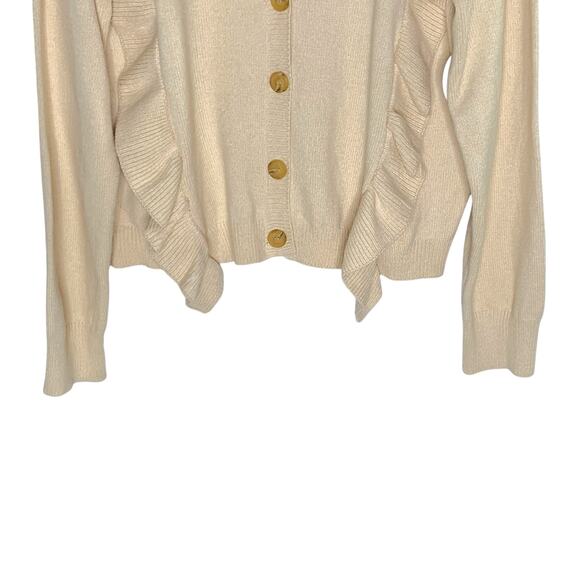 143 Story Line Up L NEW Ivory Ruffle Trim V Neck Cardigan Neutral - Picture 5 of 8